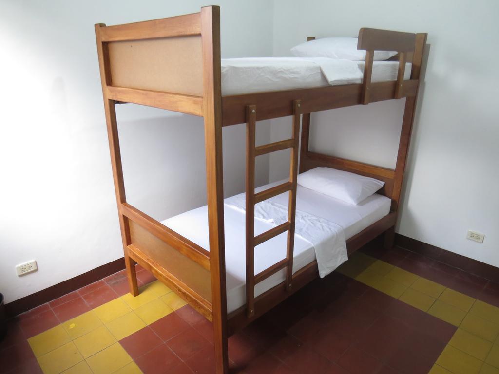 Hostal Casa Prado Medellín Dış mekan fotoğraf