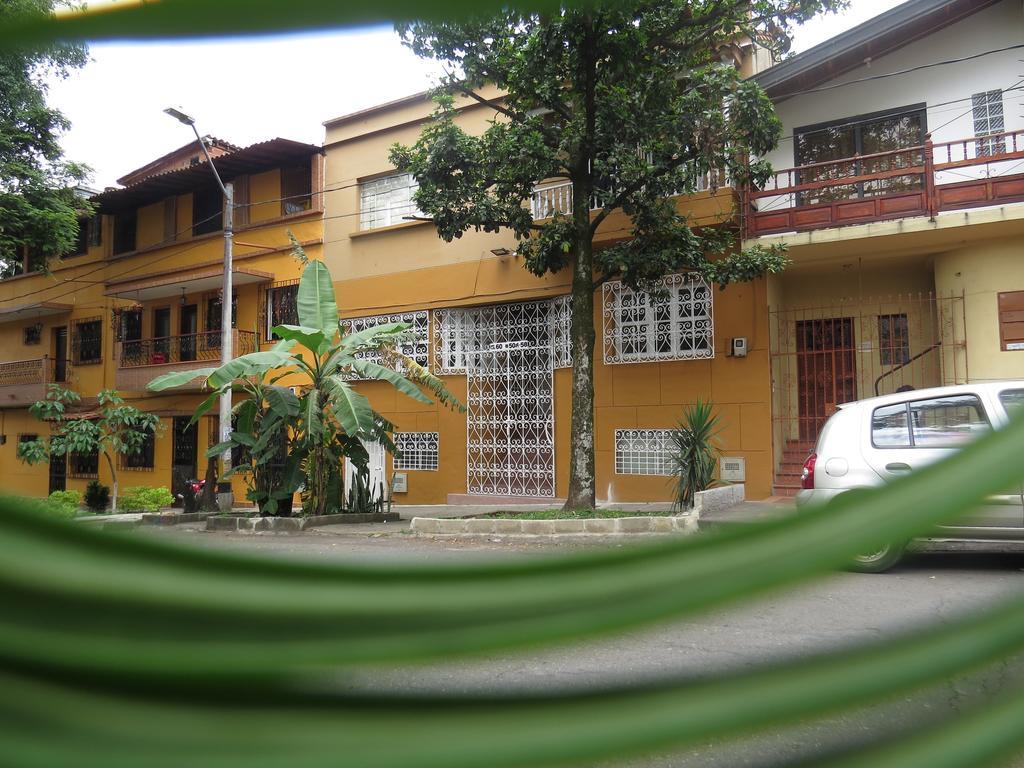 Hostal Casa Prado Medellín Dış mekan fotoğraf